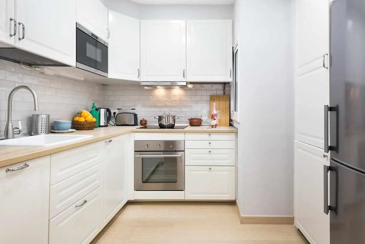 Apartment Eduardo Barselona İspanya
